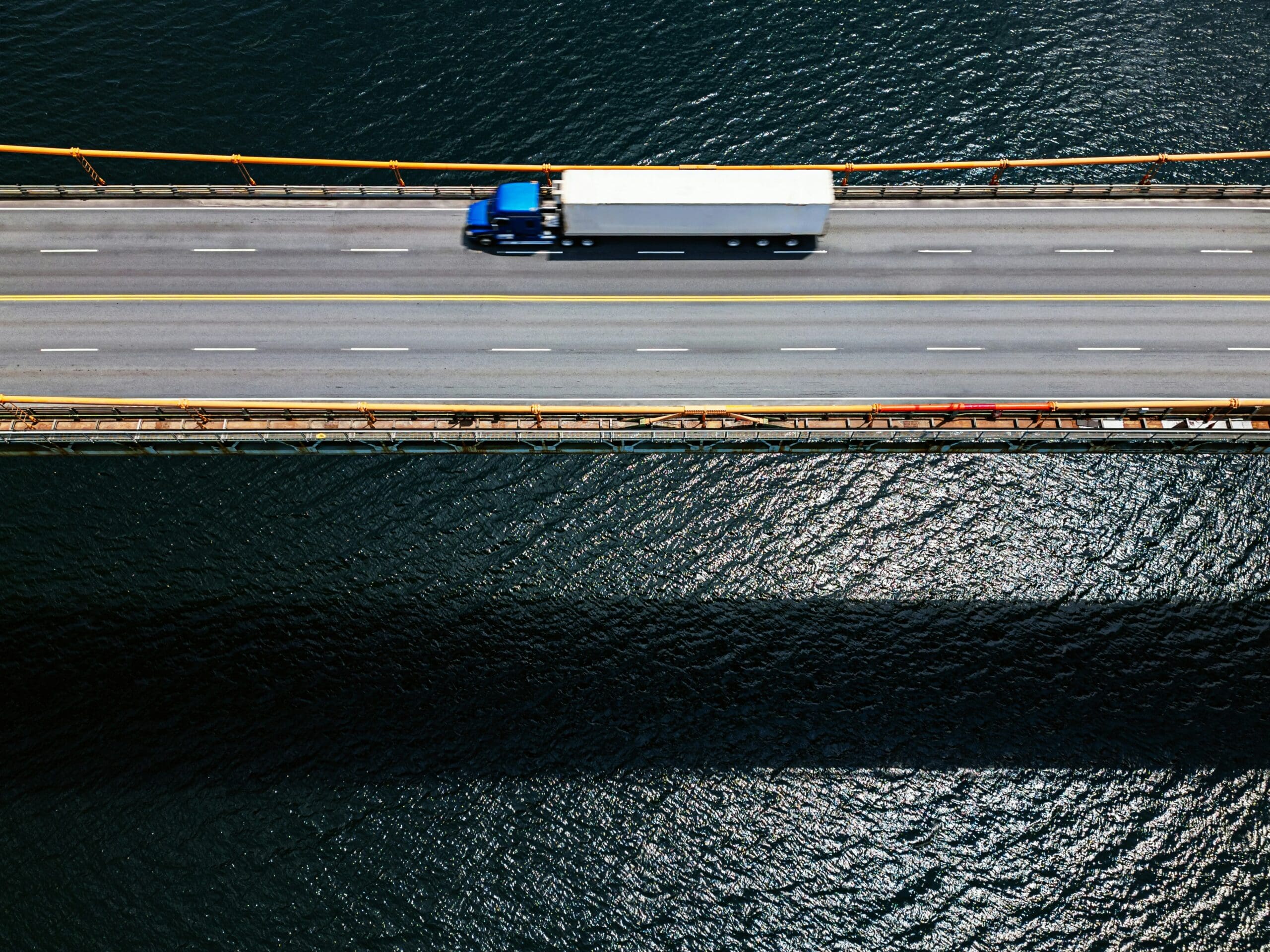 A truck covered by trucking liability insurance with active federal filings and coverage